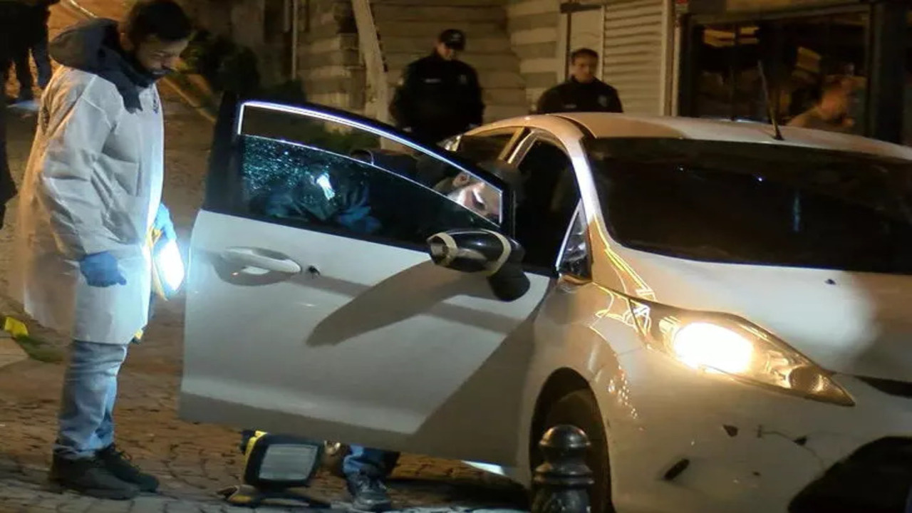 Samsun'da otomobile düzenlenen pompalı tüfekli saldırıda 3 kişi yaralandı