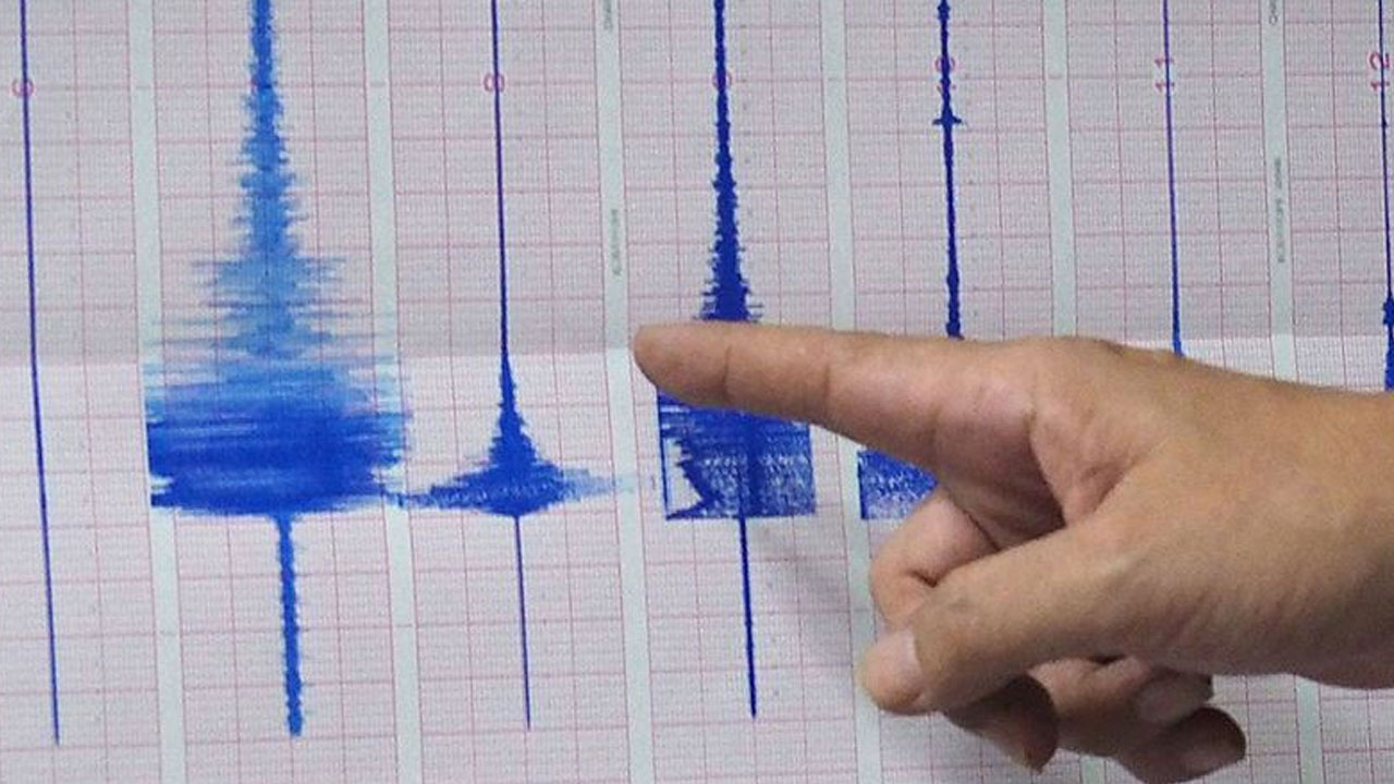 Endonezya'da 6,7 ve 7,1 büyüklüğünde depremler meydana geldi! Can kaybı var mı?