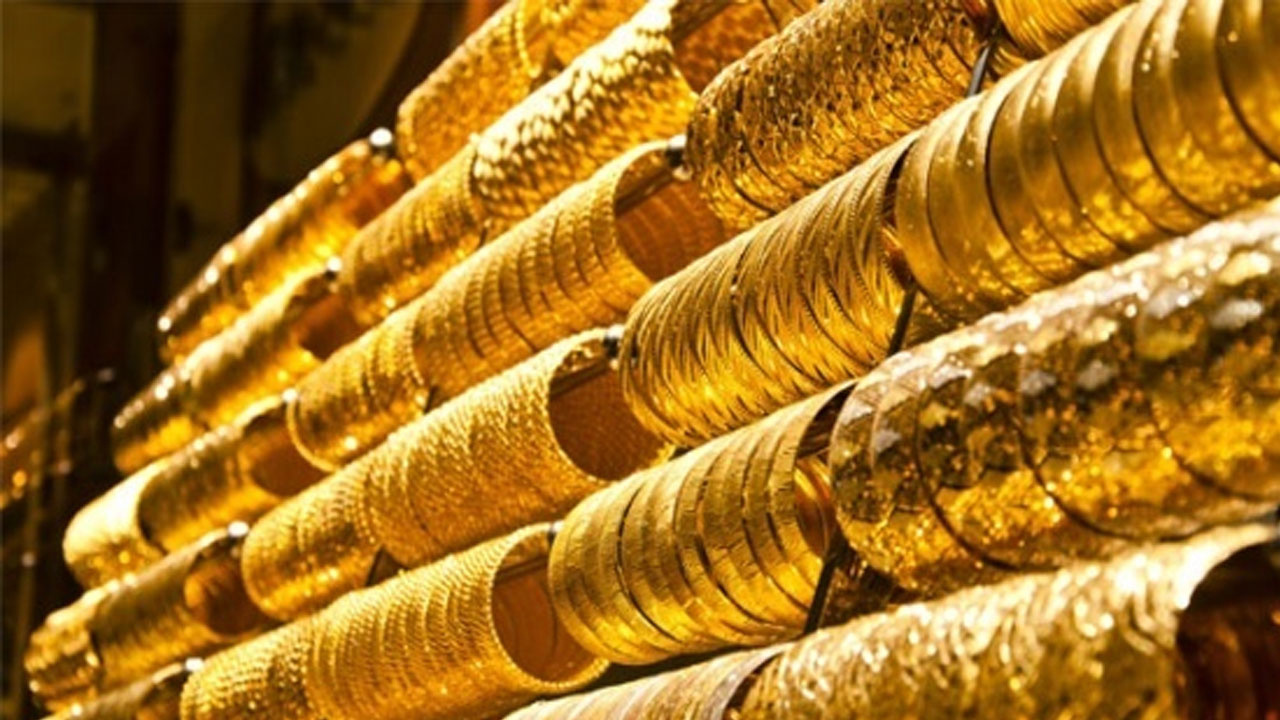 Altın fiyatlarında son durum! 9 Kasım gram altın 1800 liranın altına geriledi alınmalı mı satılmalı mı?