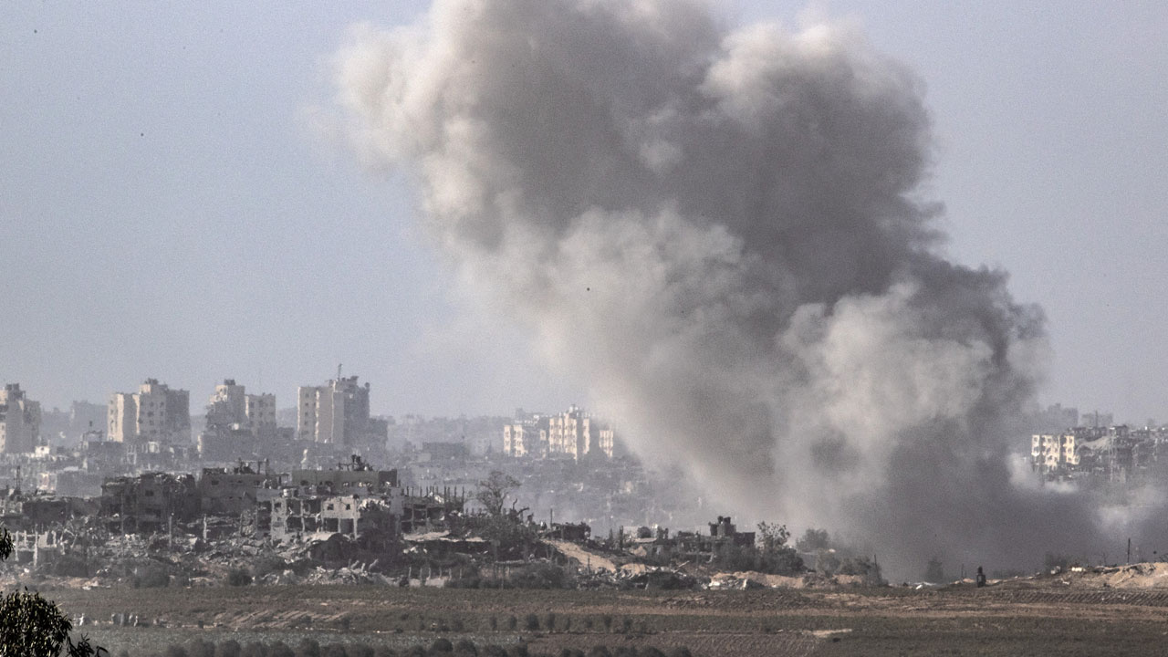 İsrail Gazze'de bir eve saldırdı! Çok sayıda ölen var