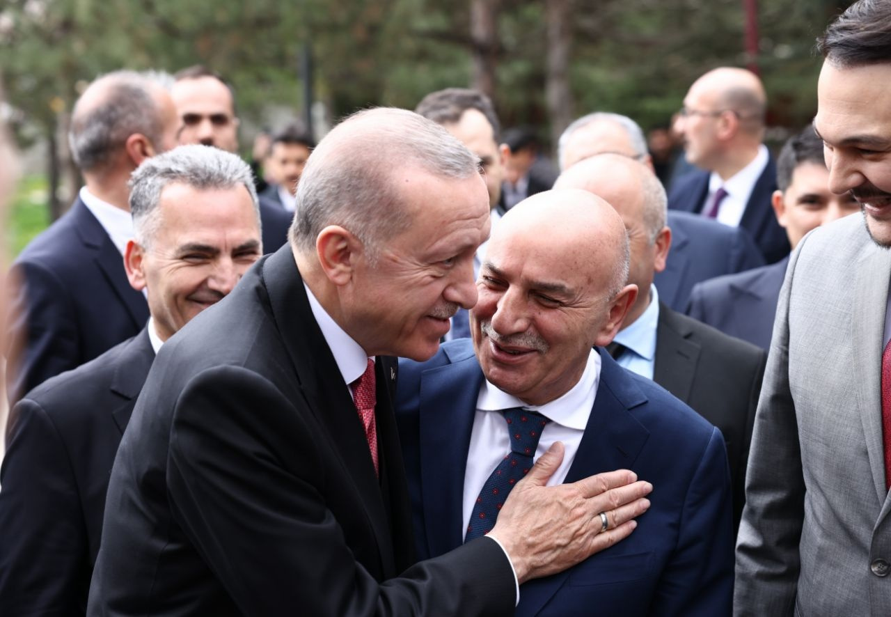 Anket yapıldı! AK Parti'nin Ankara ve İstanbul adayı kim olsun? Melih Gökçek sürprizi...