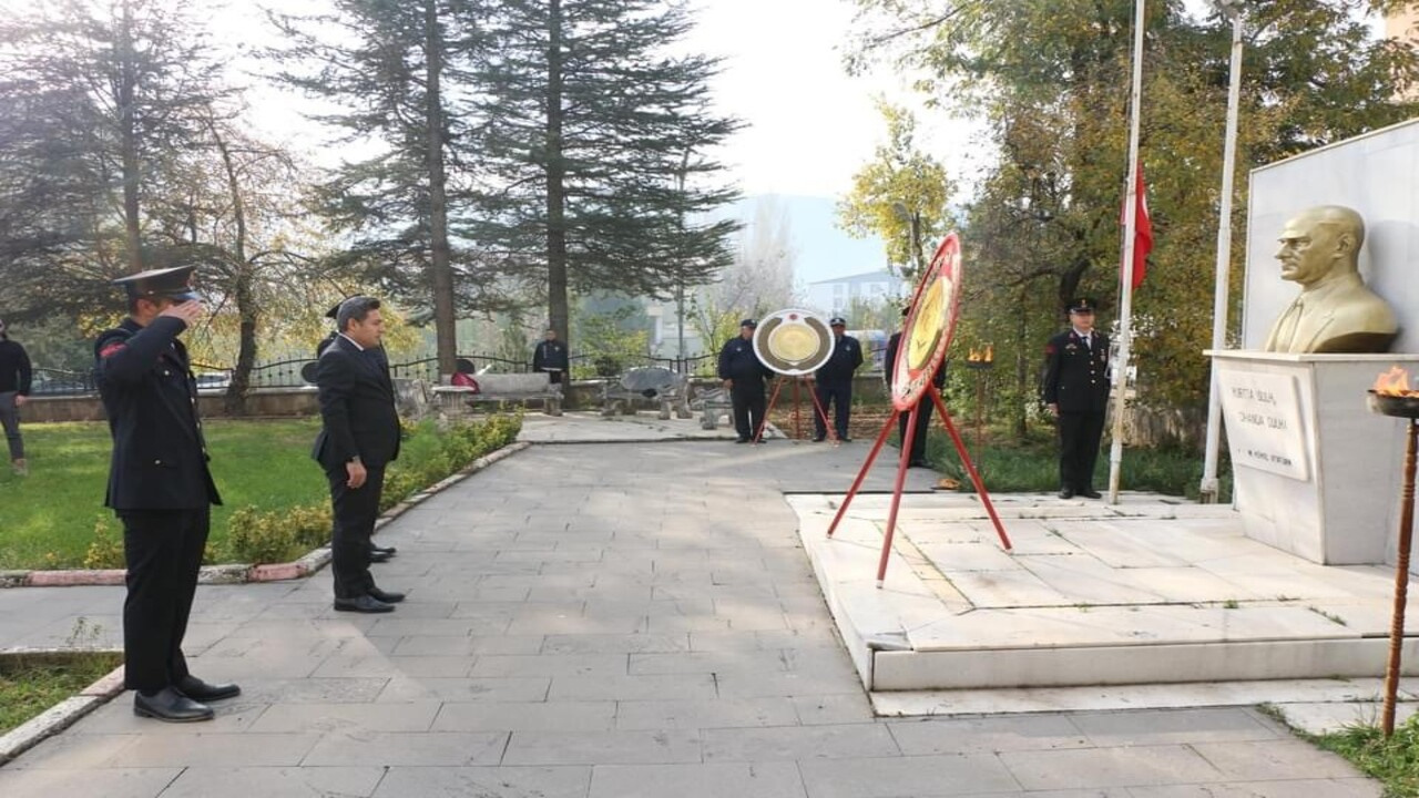 Bitlis Hizan’da 10 Kasım Atatürk’ü anma programı gerçekleşti