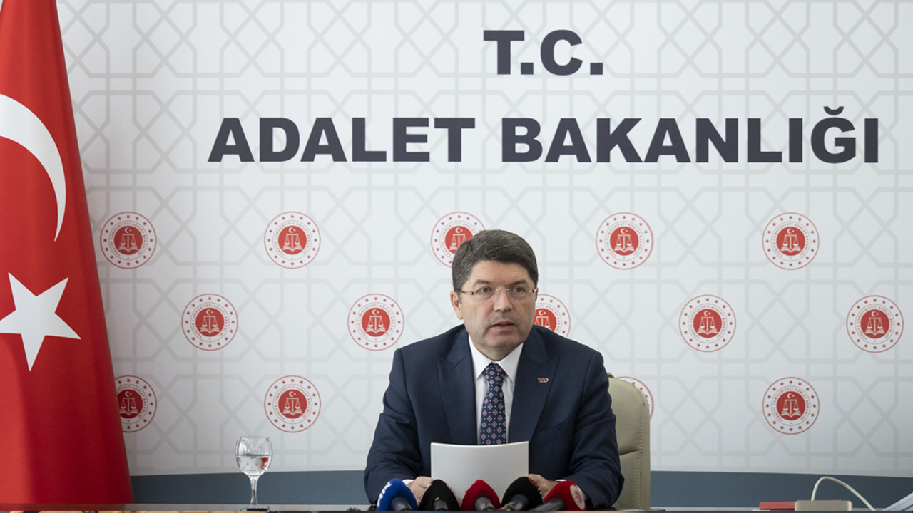 Adalet Bakanı Yılmaz Tunç'tan AYM-Yargıtay kriziyle ilgili açıklama! "Darbe söz konusu değil"