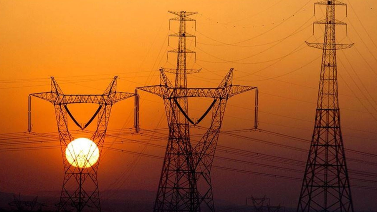 Çin'de elektrik üretimi ekimde yüzde 5,2 arttı