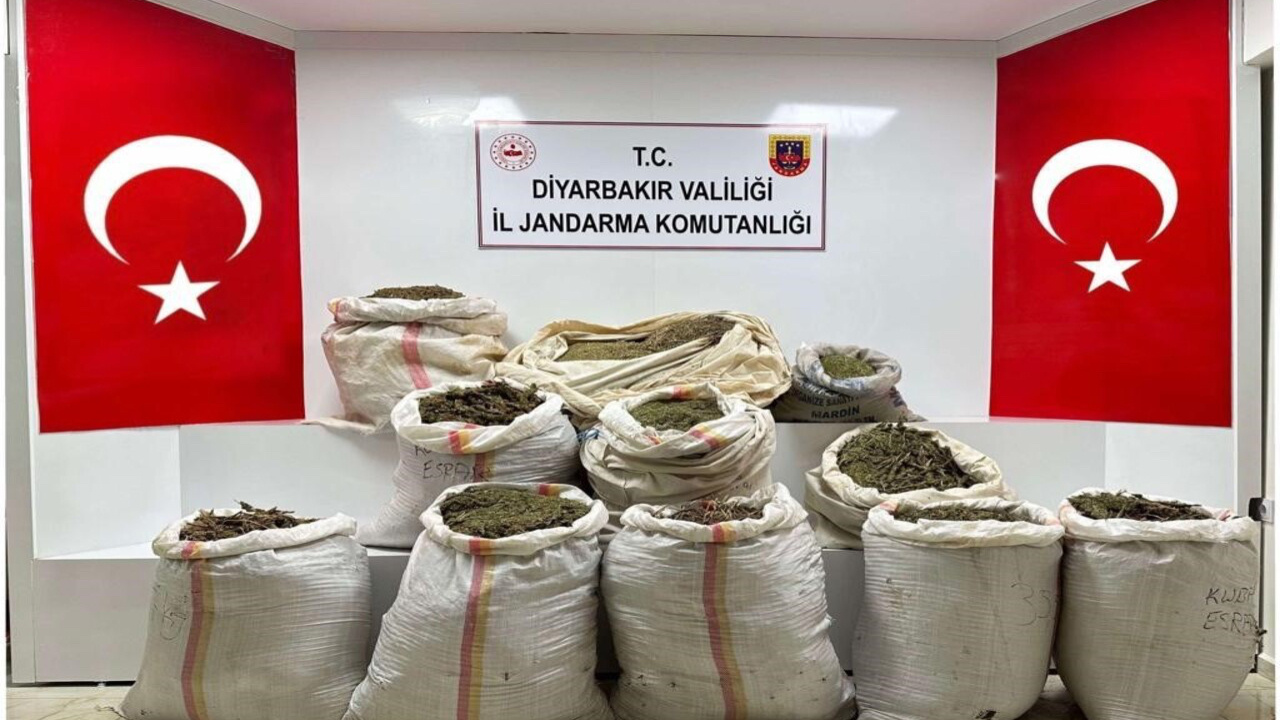 Diyarbakır’da 296 kilo uyuşturucu ele geçirildi