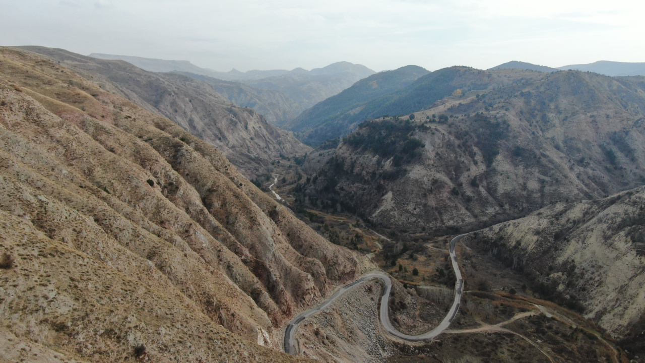 Sivas'ın göz bebeği Acıdere Kanyonu turizme kazandırılacak
