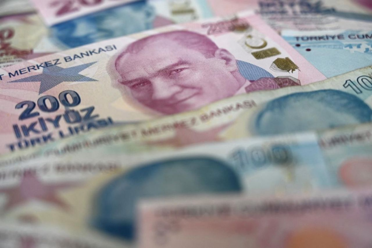 Sosyal güvenlik uzmanı canlı yayında açıkladı! Asgari ücret 17 bin lira olacak