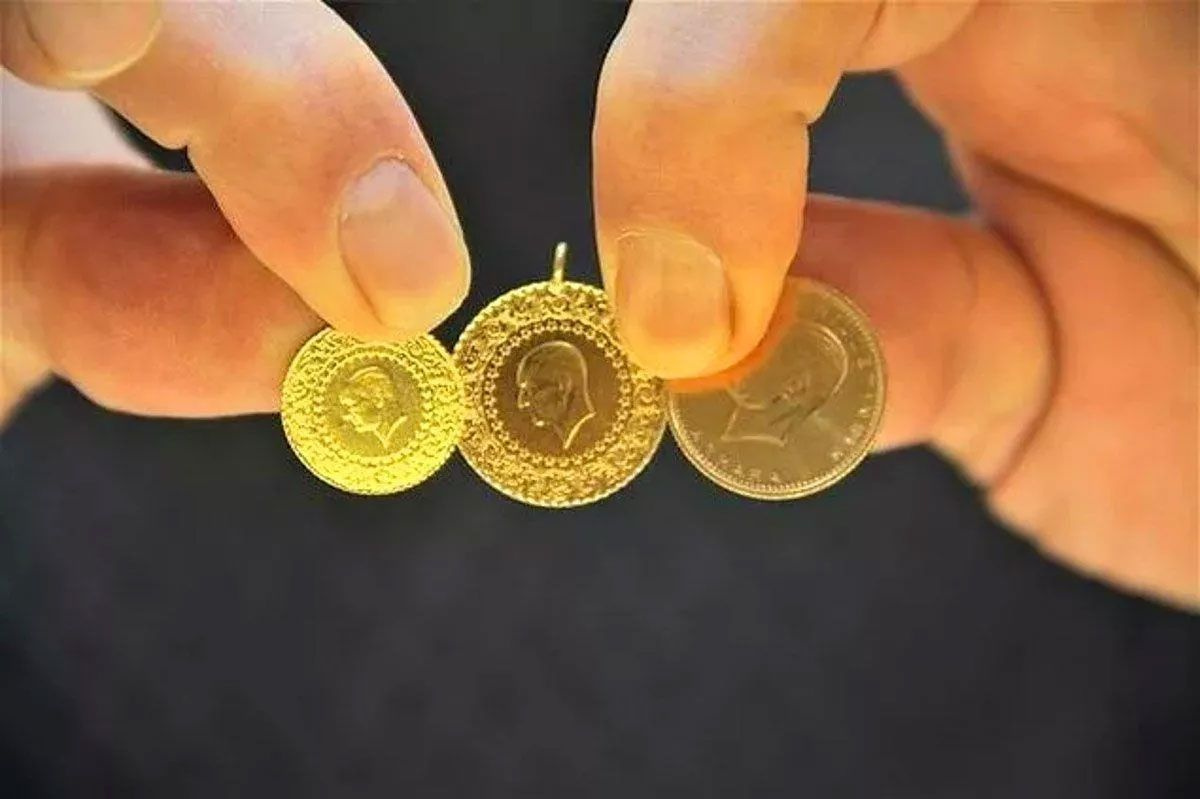 Dolar 45 lira, gram altın 2 bin 700 lira olacak... İslam Memiş'ten şok tahminler...