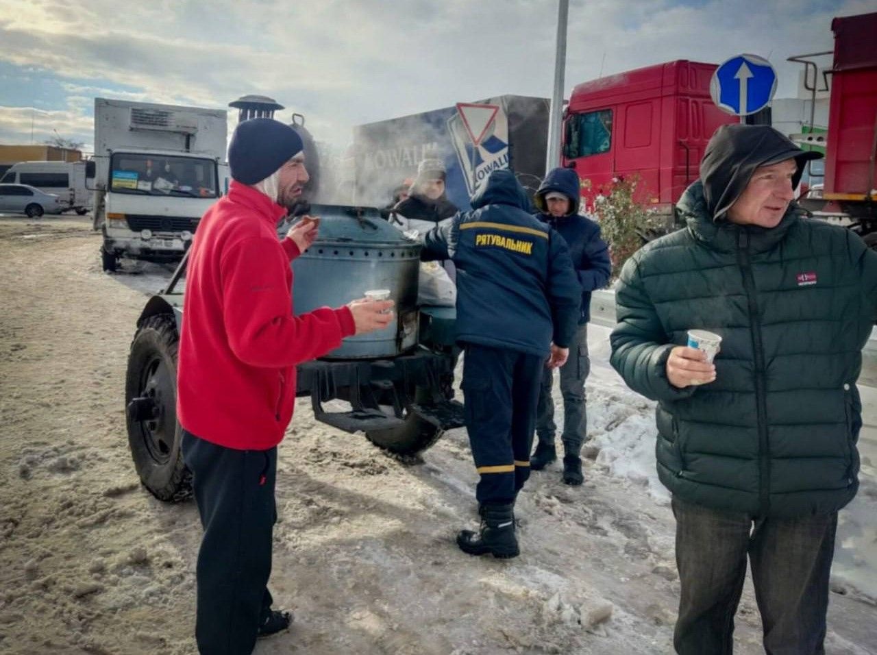 Ukrayna'da kar fırtınası sebebiyle 10 kişi hayatını kaybetti