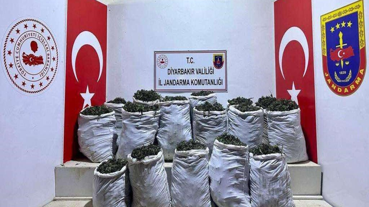 Diyarbakır’da 532 kilo esrar maddesi ele geçirildi
