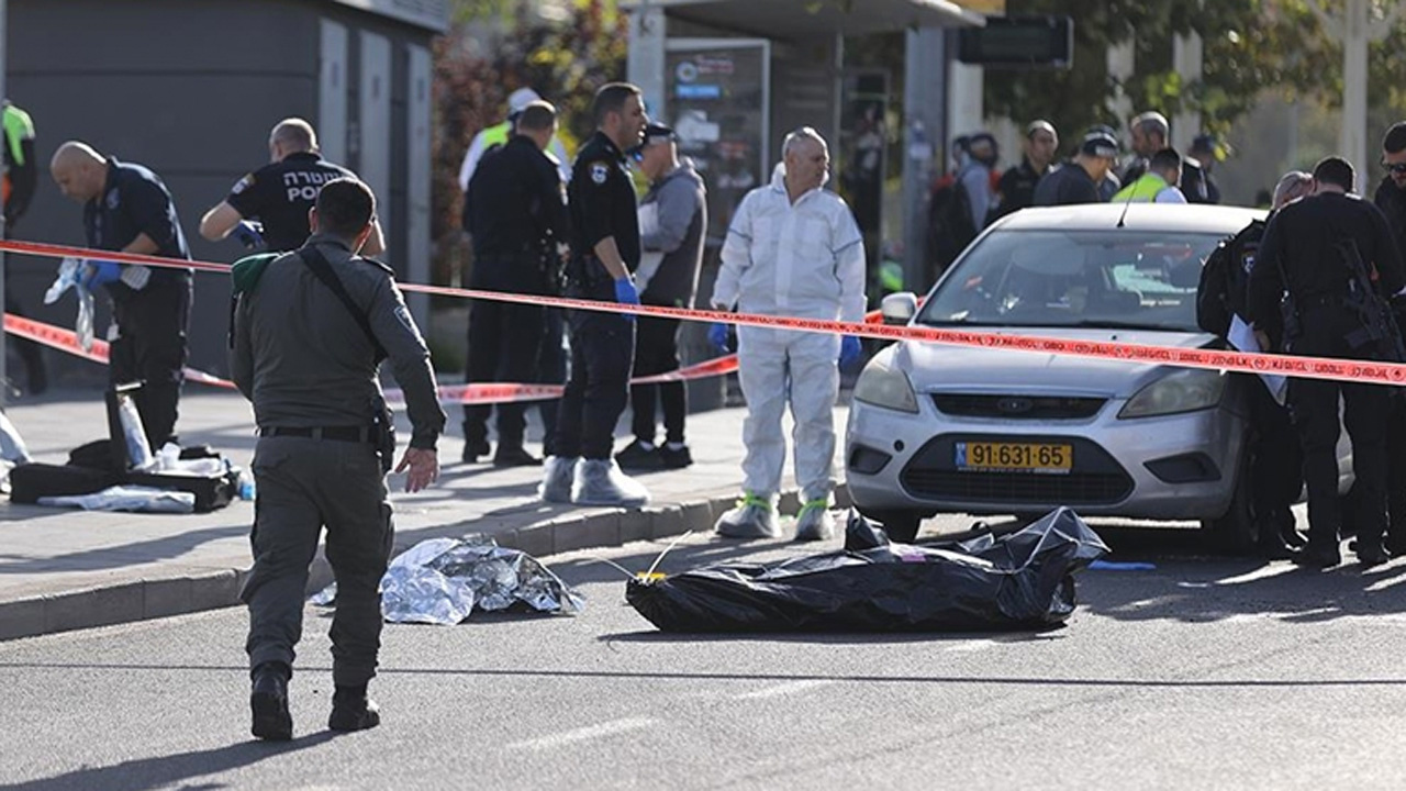 Batı Kudüs'te 3 İsrailli öldüğü silahlı saldırıyla ilgili Hamas'tan açıklama