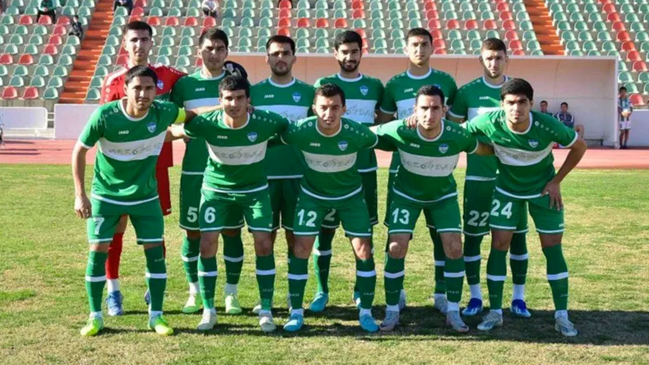 Türkmenistan’da eski liderin futbol takımı ligdeki tüm maçları kazandı şike iddiası