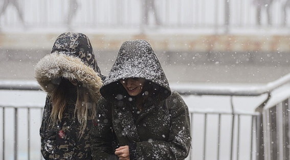 İstanbul'a kar ne zaman yağacak? Haritayı gören herkes heyecanlandı! Meteoroloji'den sağanak alarmı