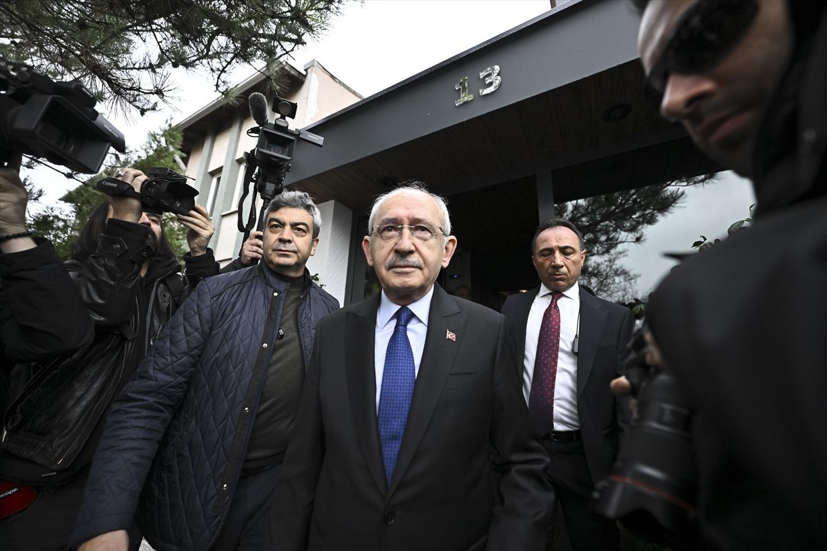 CHP lideri Özgür Özel'den Kemal Kılıçdaroğlu'na ziyaret