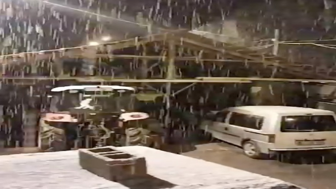 Antalya'nın yaylalarına mevsimin ilk karı düştü