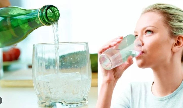 Her gün soda içmenin tehlikeleri ortaya çıktı, öğrendikten sonra ağzınıza sürmeyeceksiniz