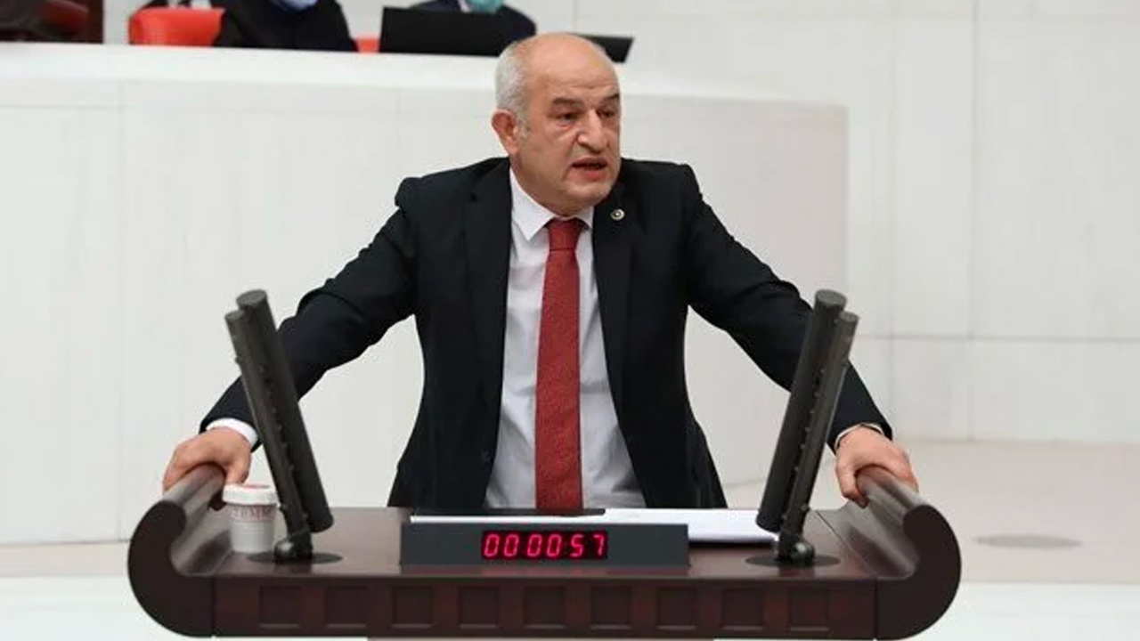 CHP Kütahya Milletvekili Ali Fazıl Kasap Saadet Partisi'ne geçti