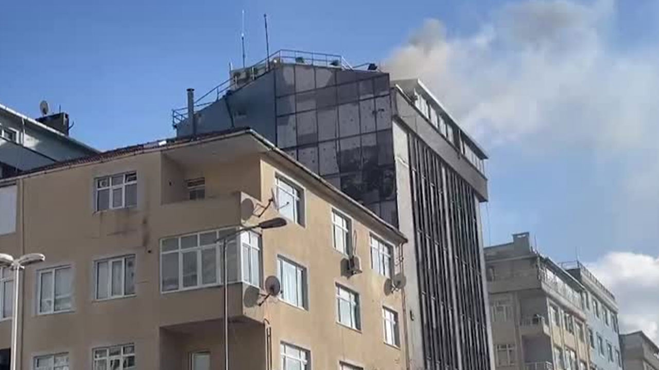 İstanbul Güngören'de özel hastanede büyük yangın!