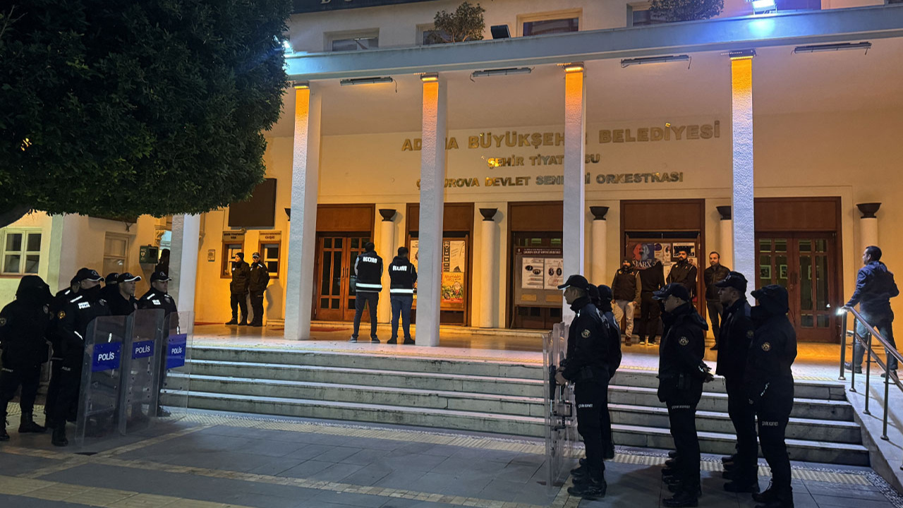 Adana Büyükşehir Belediyesinde rüşvet operasyonu! Çok sayıda gözaltı var!