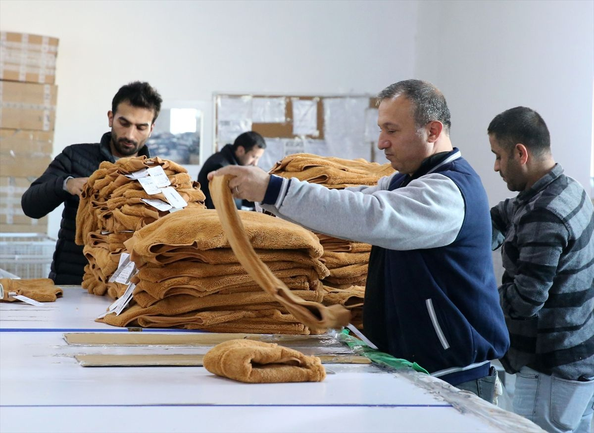 İstanbul'daki fabrikasını 3 yıl önce memleketine taşıdı 170 gence istihdam sağladı