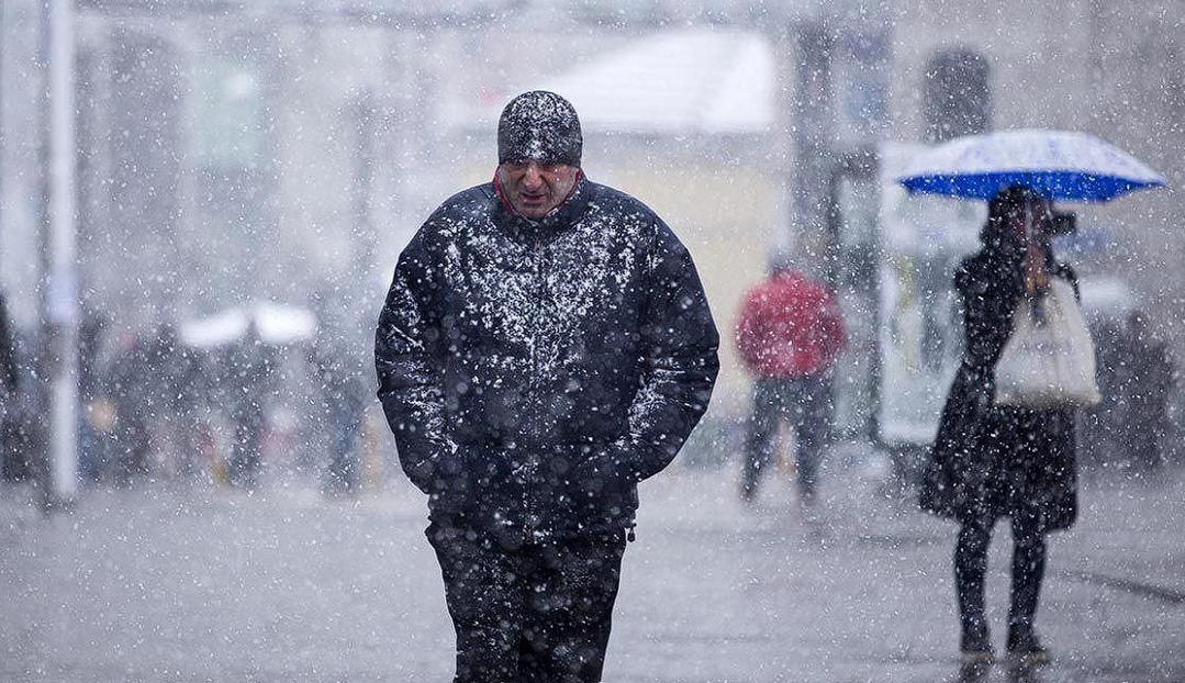 İstanbul'un kar hasreti bitiyor! Kesin tarih belli oldu! Meteoroloji son verileri açıkladı: Kuvvetli yağış ve fırtına bekleniyor