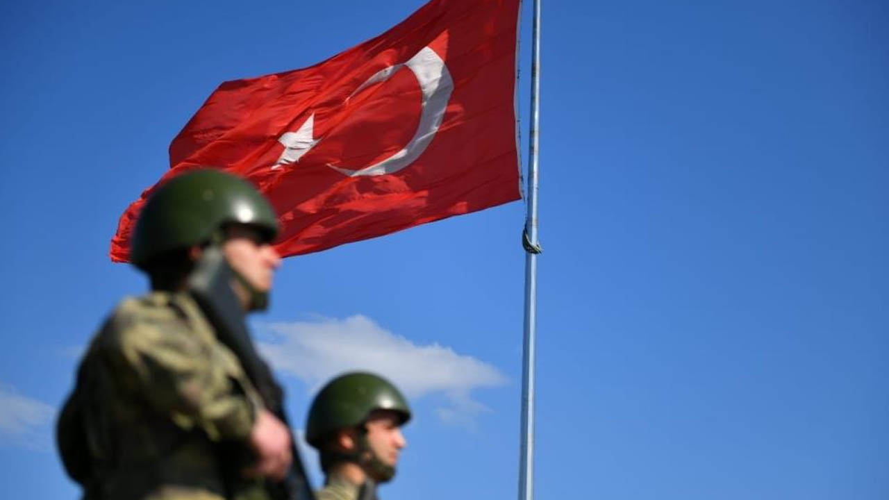 Yunanistan’dan Türkiye’ye gönderilmeye çalışılan 2 kişi yakalandı
