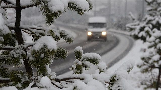 Kar ve fırtına Türkiye'yi etkisi altına alacak, meteoroloji İstanbul için de kritik gün verdi!