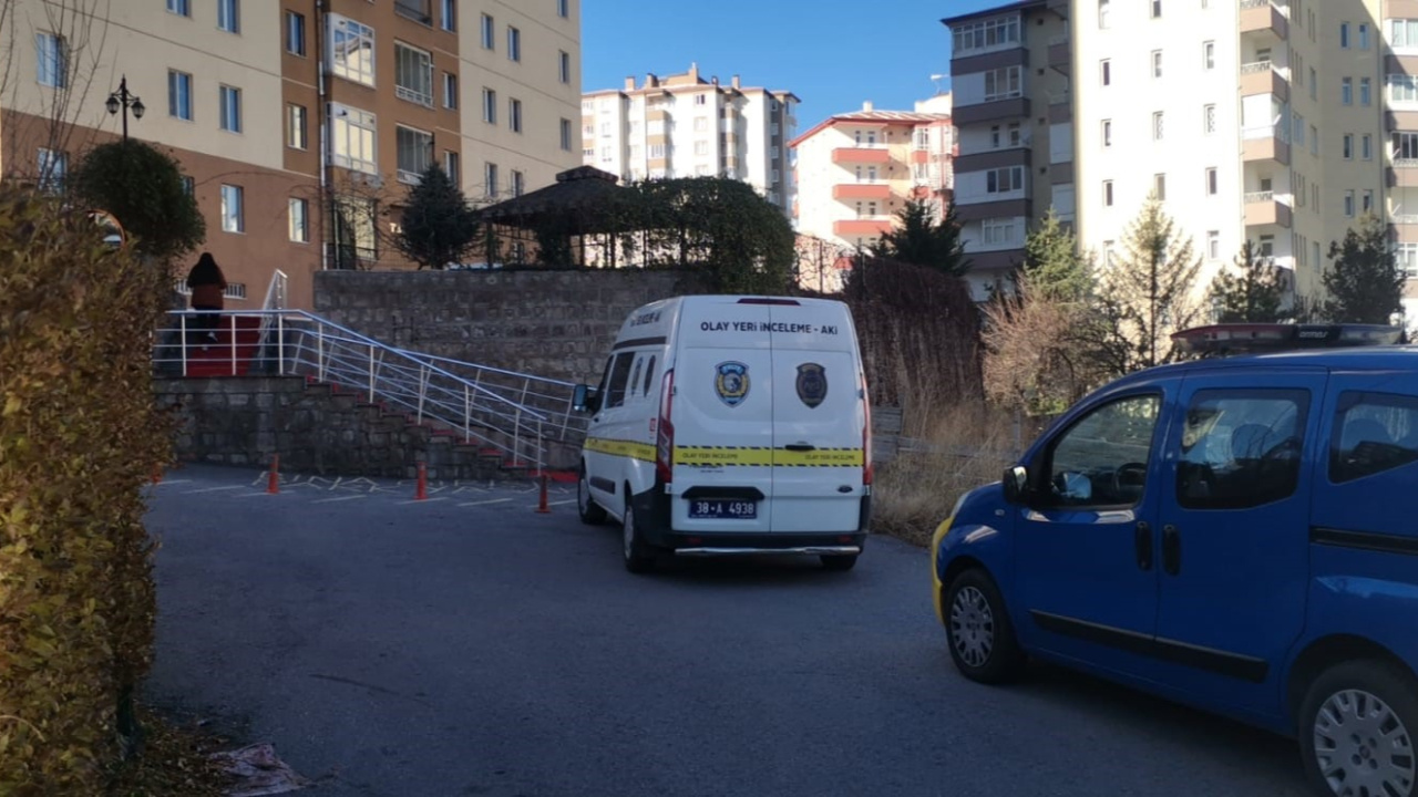 Kayseri'de 44 yaşındaki şahıs evinde ölü bulundu