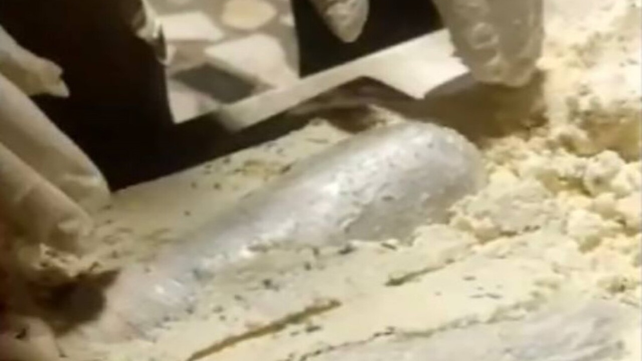 Osmaniye'de peynir bidonunun içerisinde uyuşturucu madde ele geçirildi