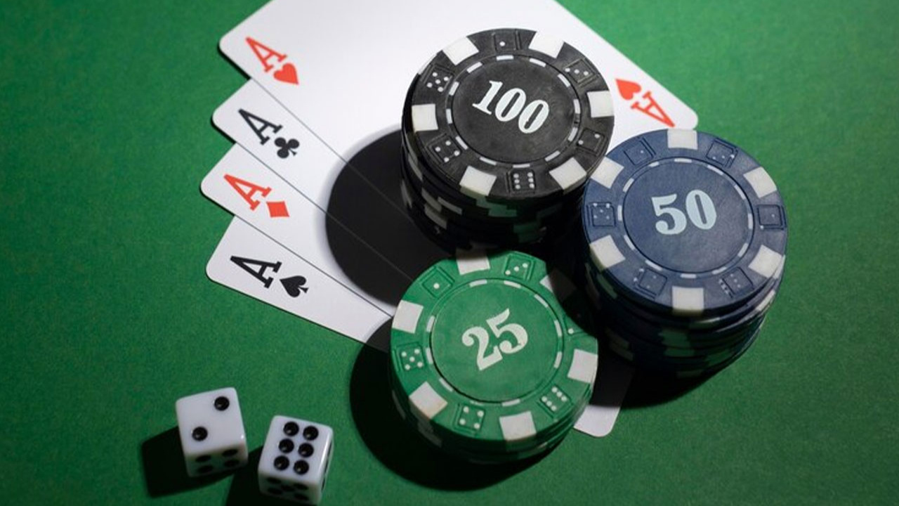 Konya'da kumar oynayan 37 kişiye para cezası verildi!