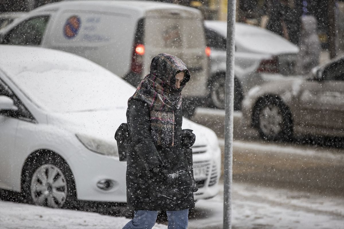 İstanbul'da lapa lapa kar yağacak! Uzman isim tarihi açıkladı