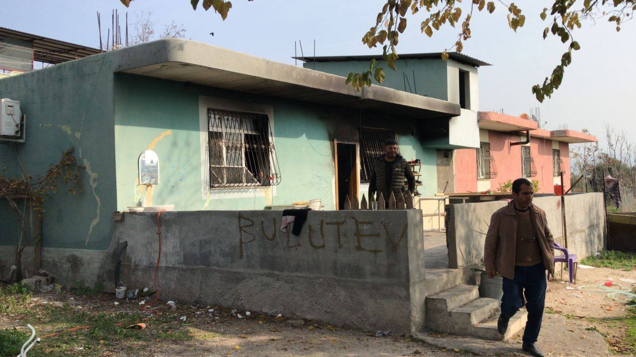 Yangında anne, baba ve kardeşi ölen yaralı çocuk da hayatını kaybetti