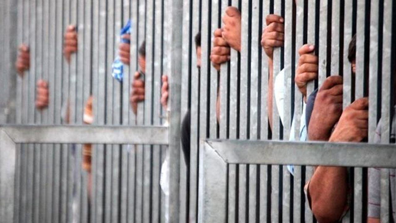 Binlerce mahkum af kapsamında serbest bırakıldı