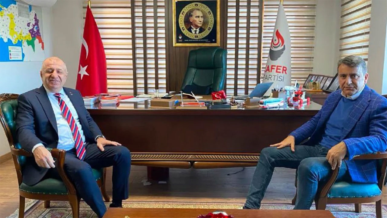 Zafer Partisi'nin İstanbul adayı Alparslan Türkeş'in son Ülkü Ocakları Başkanı oldu! Kurultayda kürsüyü devirmişti