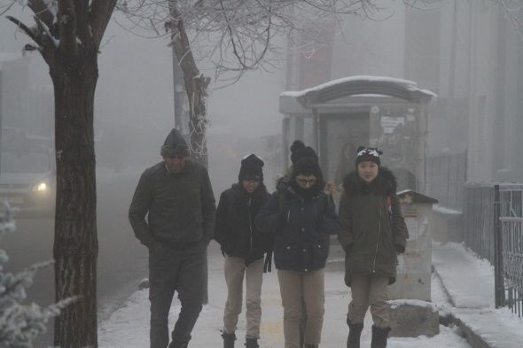 İstanbul kar beklerken tahminler değişti! Orhan Şen yeni tarihi açıkladı! Bu geceden itibaren donacağız