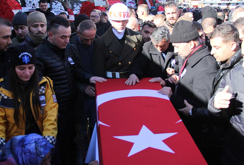 Türkiye şehitlerini uğurluyor! 6 ilden feryat sesleri yükseldi, gözyaşları sel oldu