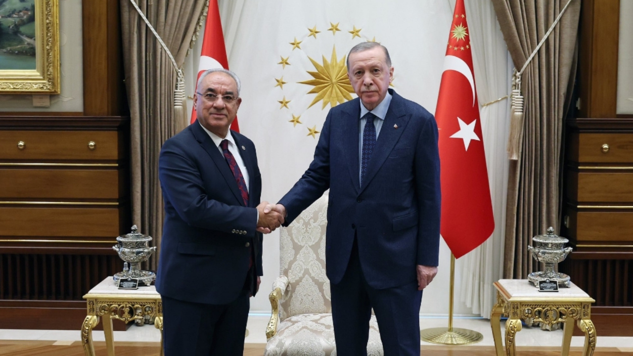 Cumhurbaşkanı Erdoğan, Önder Aksakal ile görüştü
