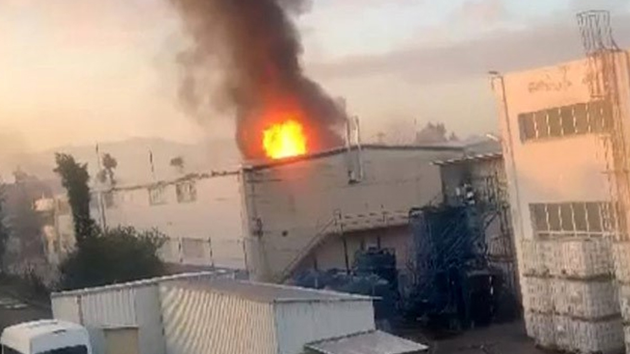 İzmir'de yangın faciası: 1 ölü, 3 ağır yaralı