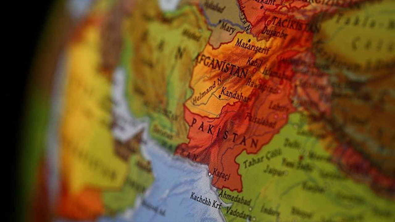 İran-Pakistan geriliminde Çin devreye girmek istiyor!