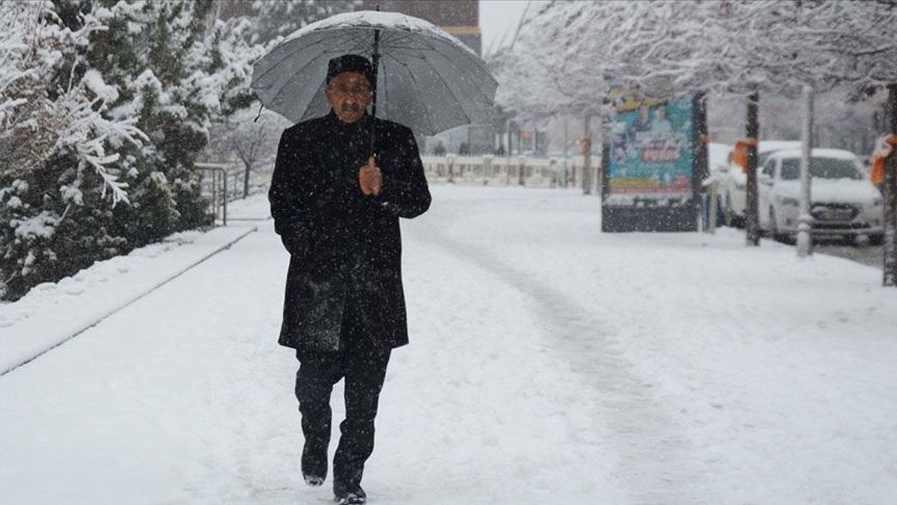 13 kent için kuvvetli sağanak ve kar yağışı uyarısı! Türkiye donacak!