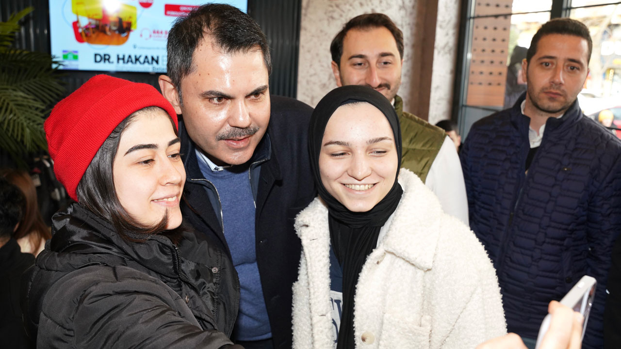 Murat Kurum, Bahçelievler Belediyesi Sosyal Tesisleri'ni ziyaret etti