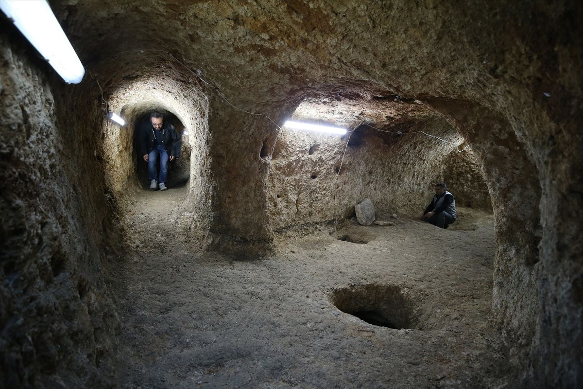 Konya'da yer altında keşfedildi en az 1300 yıllık! Bir orduya yetecek kadar bulundu
