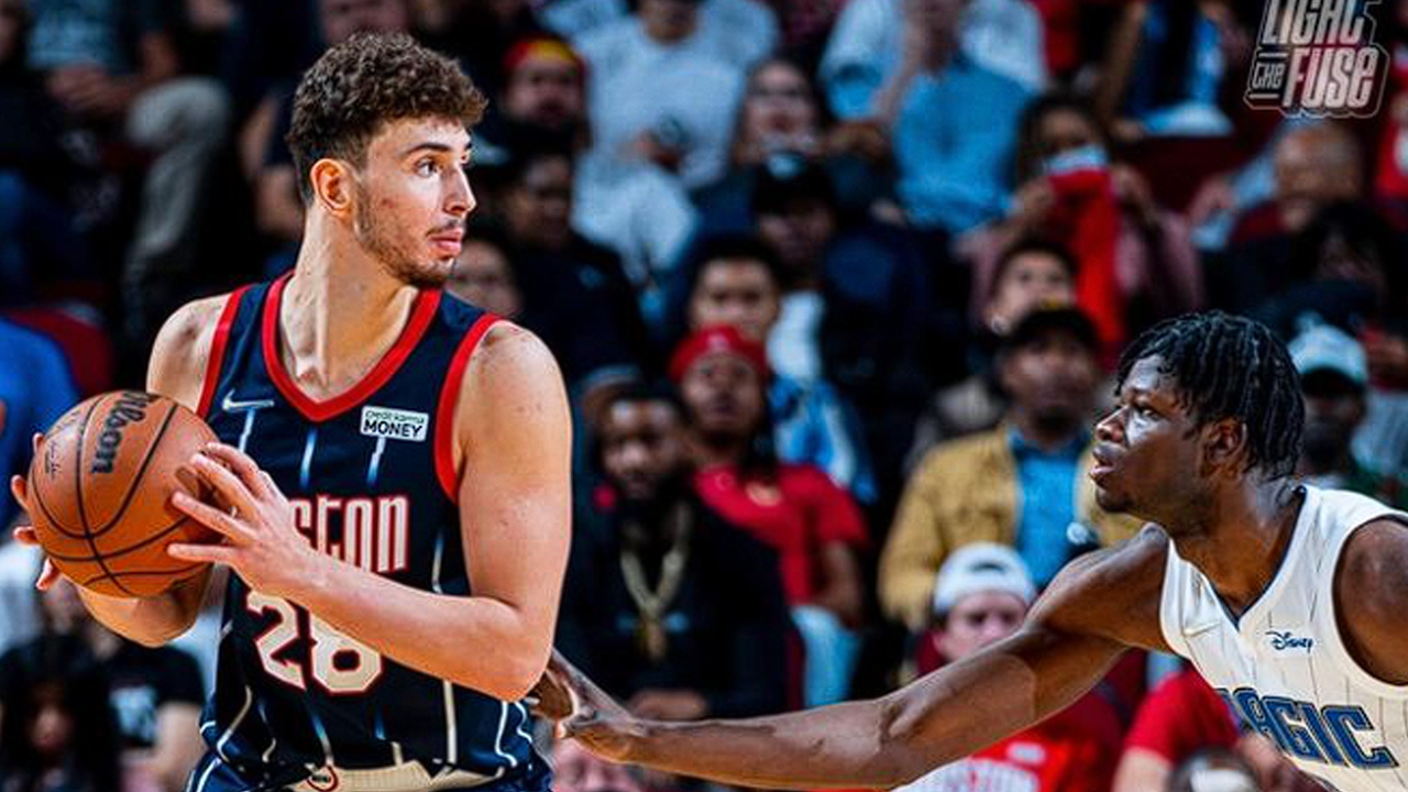 NBA'de Rockets, Alperen Şengün'ün "double-double" yaptığı maçta Raptors'ı yendi