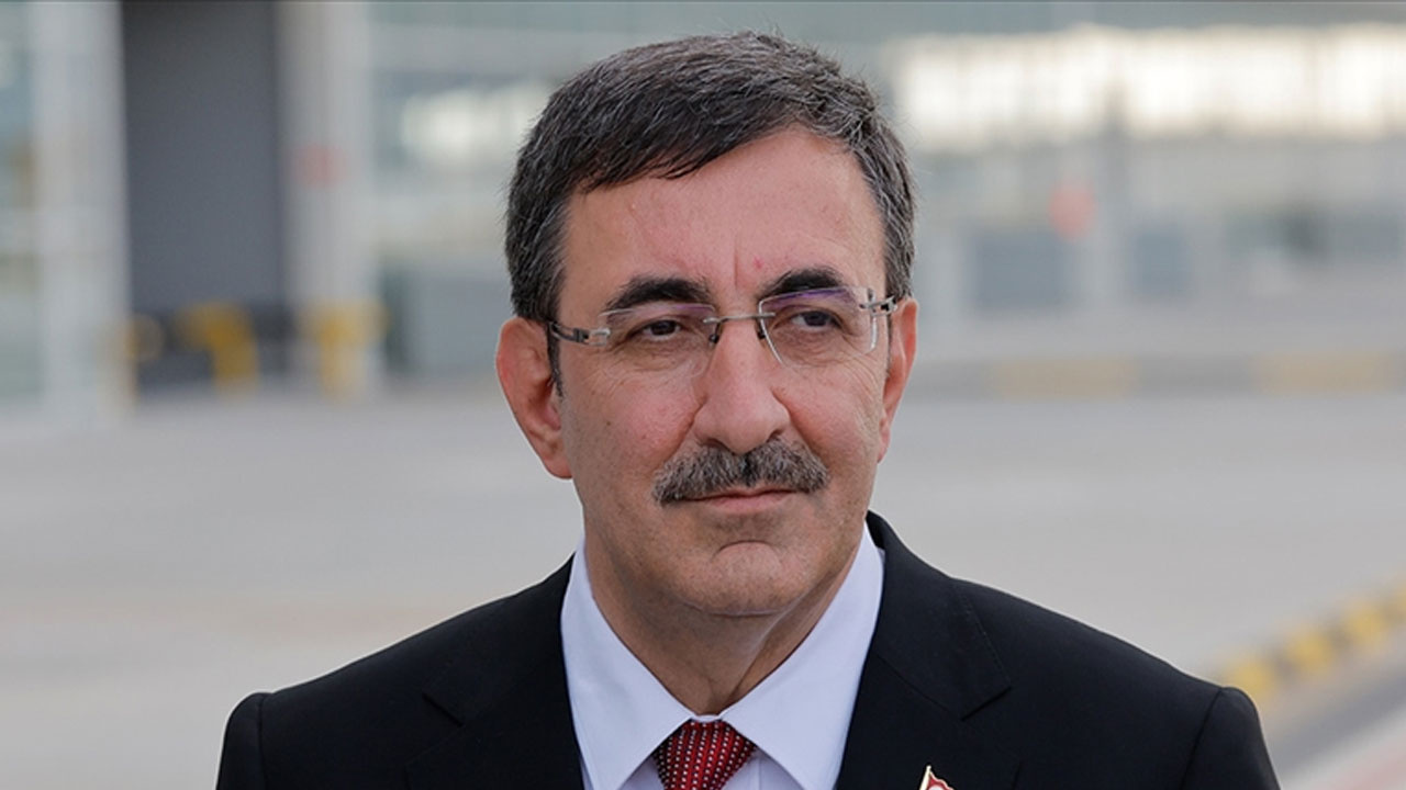 Cumhurbaşkanı Yardımcısı Cevdet Yılmaz'dan Milli Savunma Bakanı Yaşar Güler'e taziye