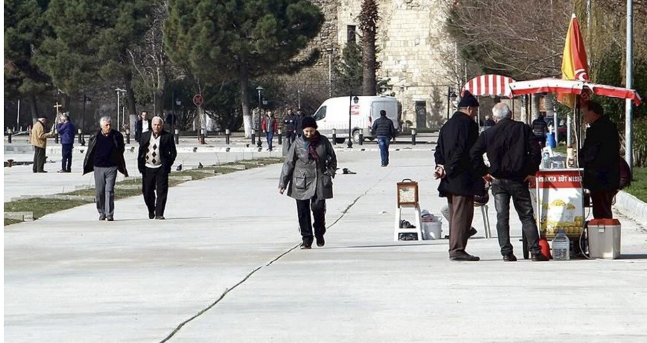 Cumhuriyet tarihinde böylesi ilk kez oluyor! Türkiye’nin nüfusu hızla yaşlanıyor