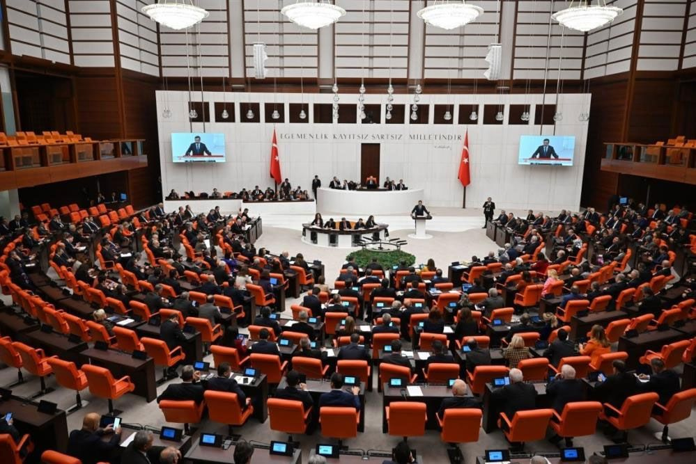 14 milletvekili partilerinden belediye başkan adayı gösterildi! Aday göstermeyen tek parti MHP oldu