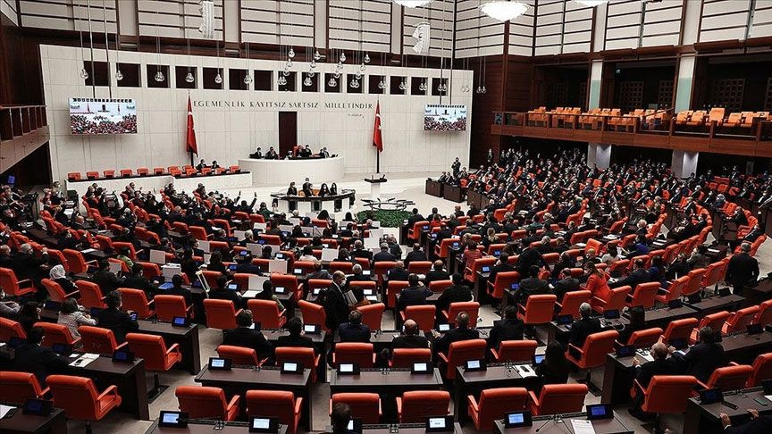 14 milletvekili partilerinden belediye başkan adayı gösterildi! Aday göstermeyen tek parti MHP oldu