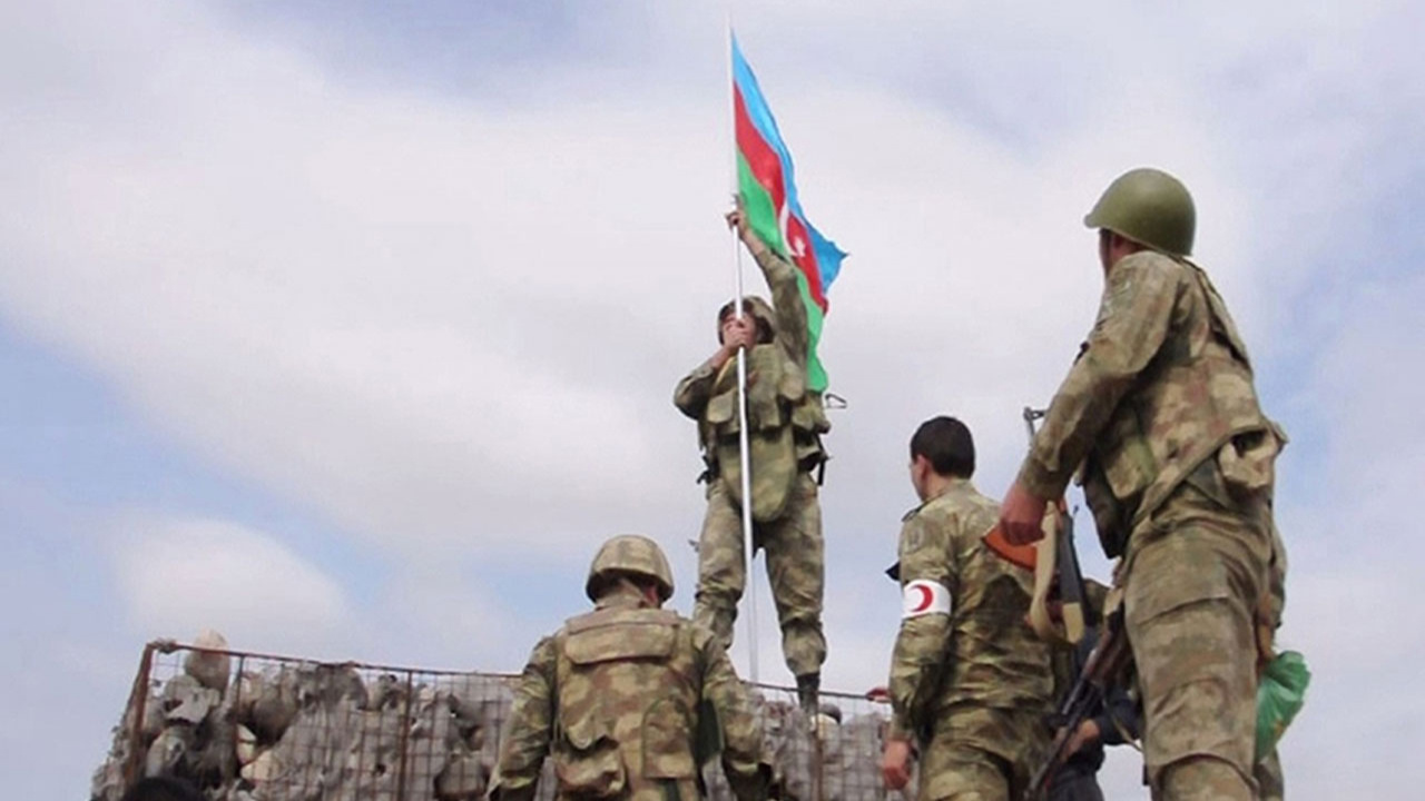 Ermenistan'dan ateş açıldı, Azerbaycan askeri yaralandı!