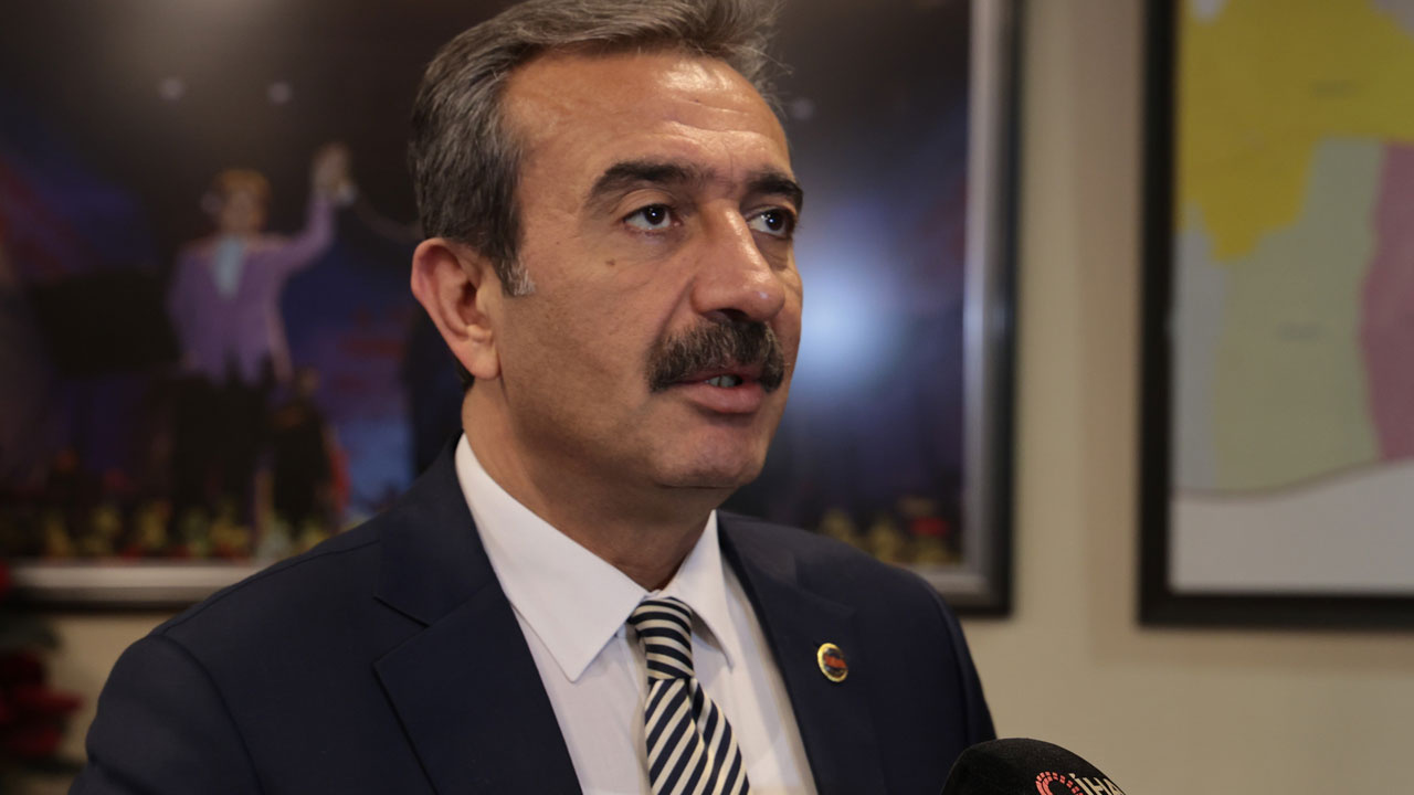 CHP’den istifa eden Çukurova Belediye Başkanı: “CHP yönetimi ve genel başkanı 31 Mart’ta ‘Bay bay Türkiye’ diyecek”