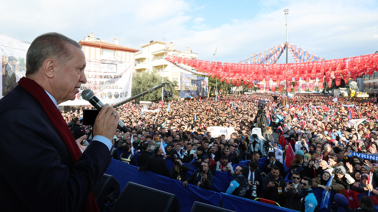 Cumhurbaşkanı Erdoğan: CHP'yi DEM'in oyuncağı haline dönüştürenler utansın!